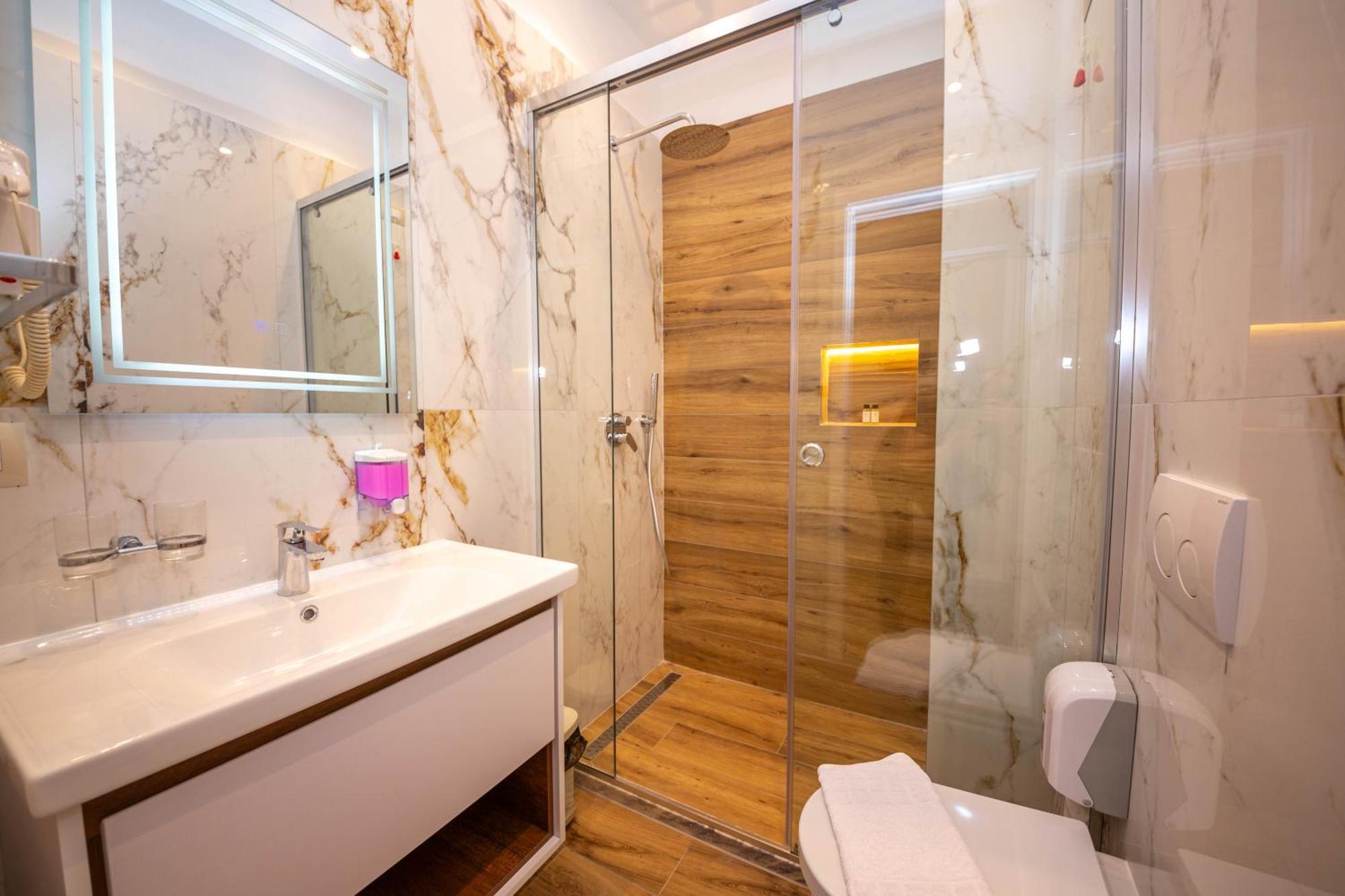 Misiri Hotel